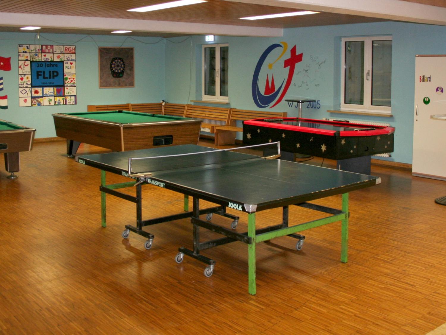 Tischtennis-Tisch